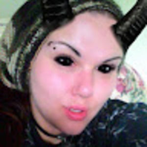 Meet your Posher, Carrie